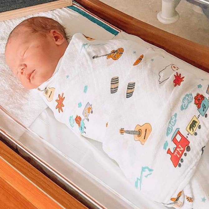 TN Swaddle