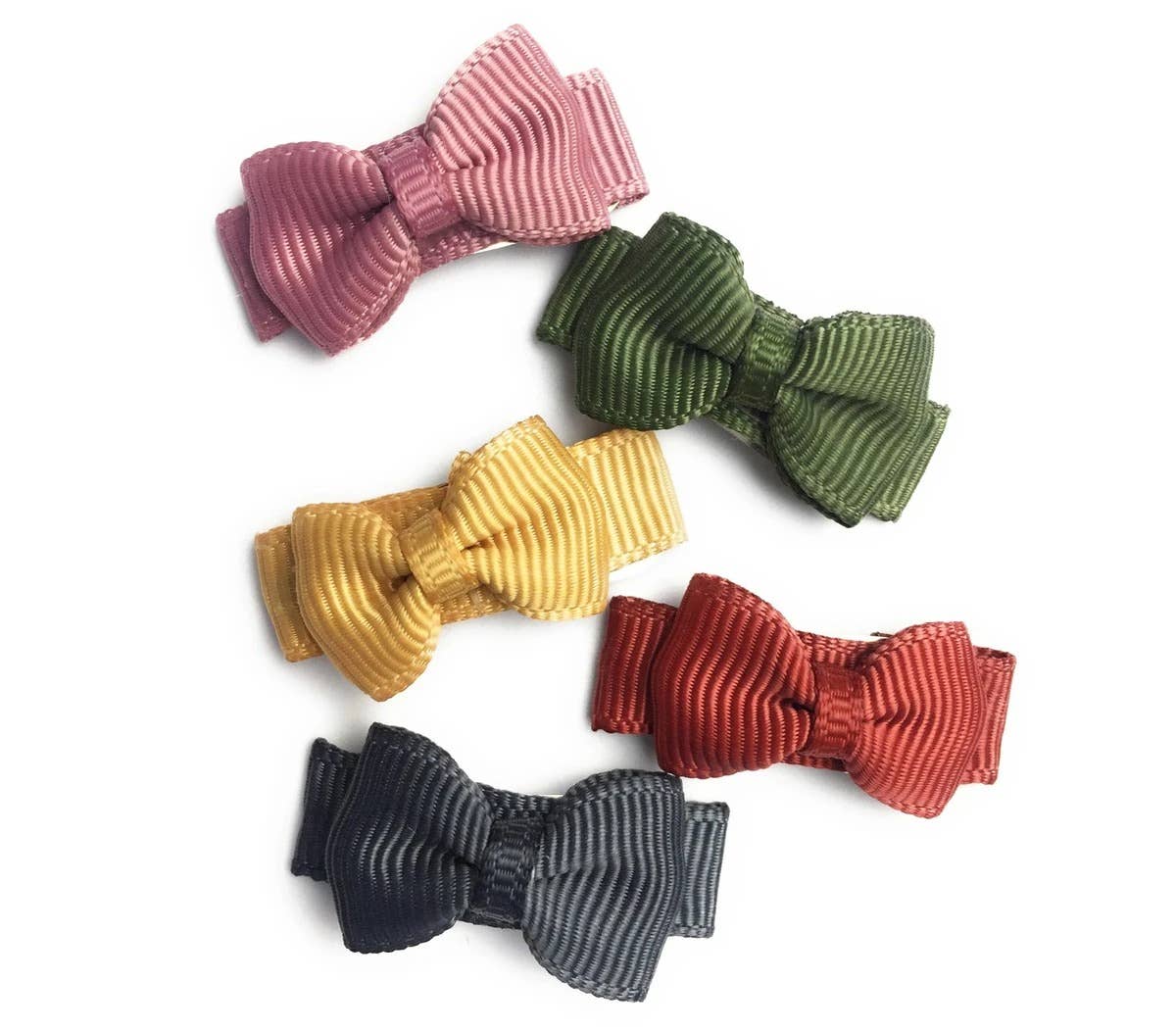 Brave- 5 Tiny Tuxedo Bows on Snap Clips
