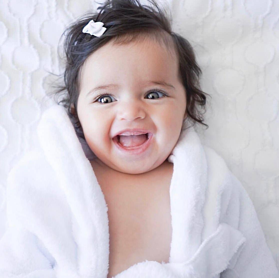 Melony- 5 Tiny Tuxedo Bows on Snap Clips