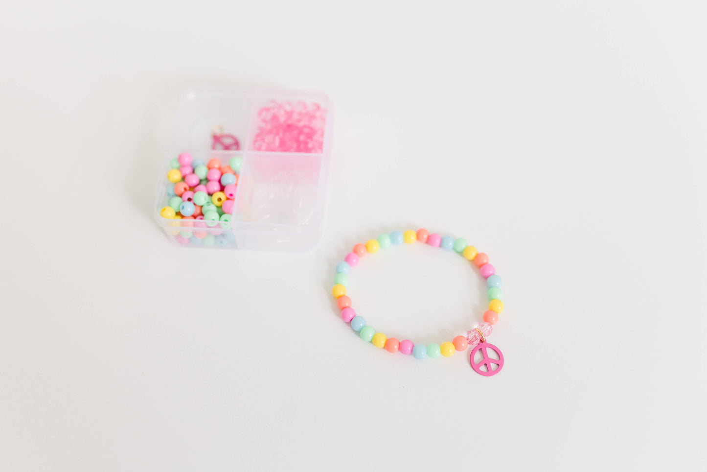 Mini Groovy Goals DIY Craft Kit, Peace Birthday Bracelet Kit
