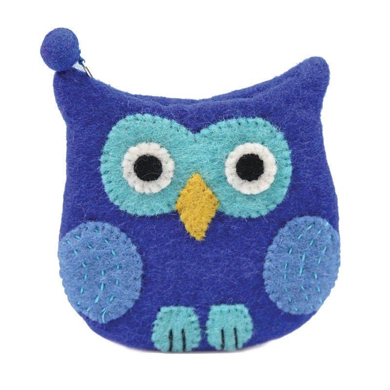 Blue owl-shaped coin purse with a yellow beak on a white background