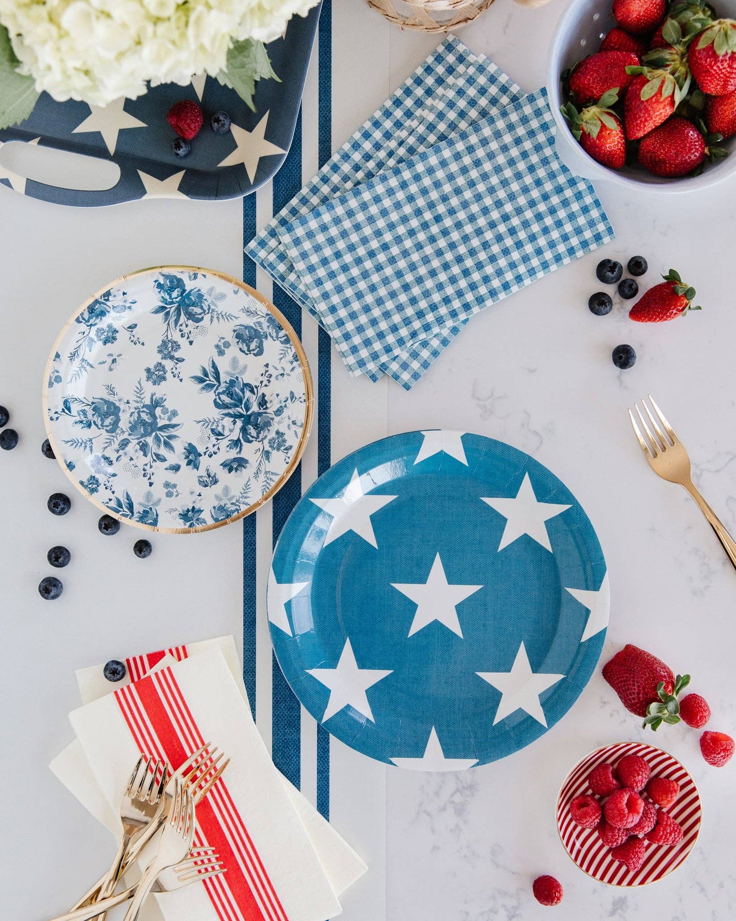 Navy Star Paper Plate
