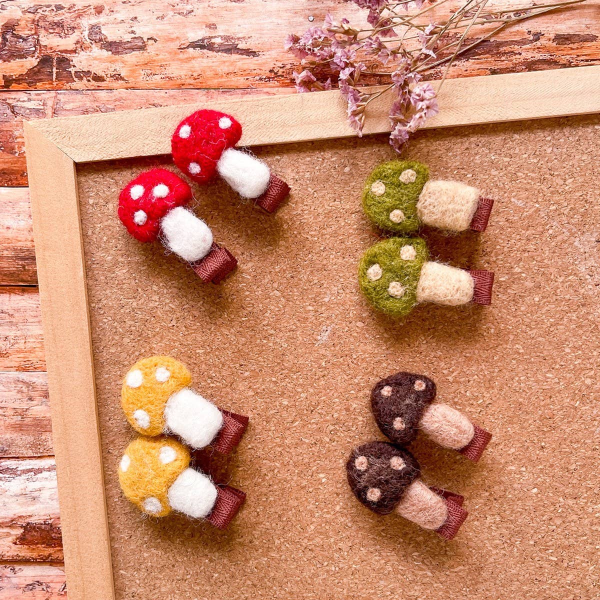 Mushroom Wool Felt Clip