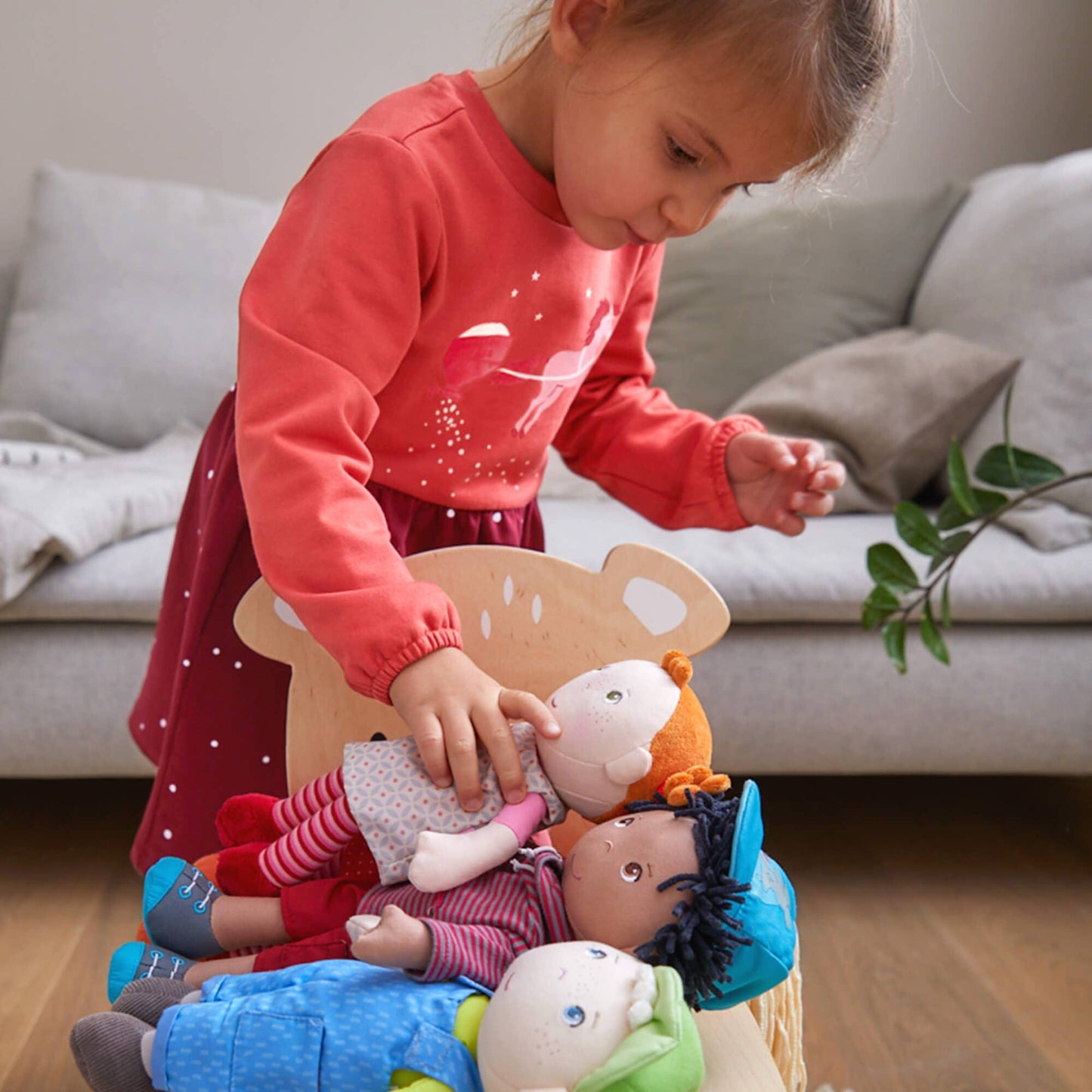 Roya Snug Up Doll