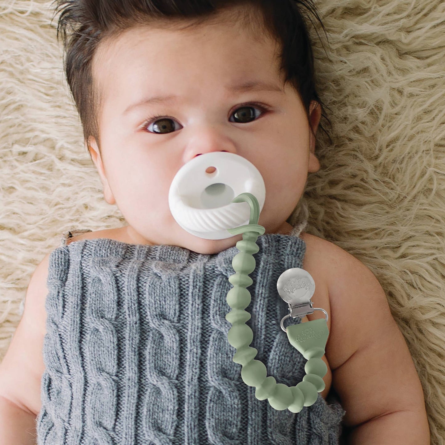 One-Piece Silicone Paci Clip